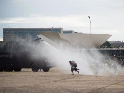 O Supremo Tribunal ordena ao exército que desmantele todos os “acampamentos” no prazo de 24 horas