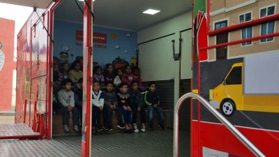 Projeto &quot;Na Pista Certa&quot; leva educação para o trânsito à Emeb Afonso Fioca Vitali