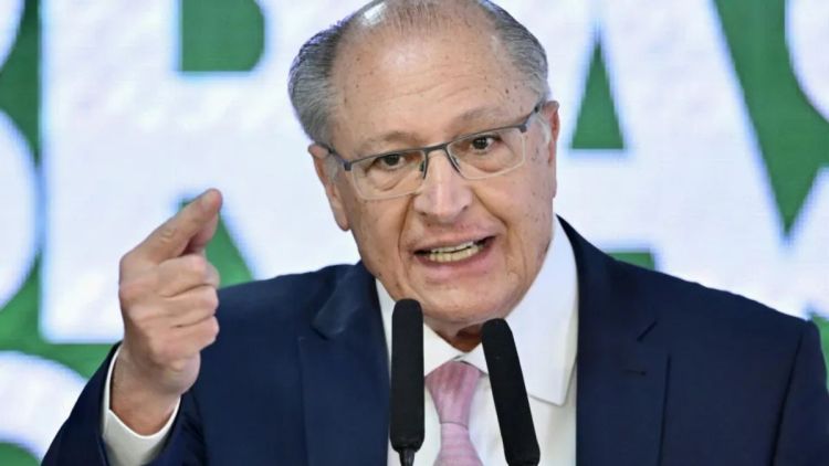 Alckmin diz que governo Lula não deve retaliar EUA por tarifaço