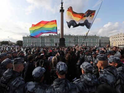 Rússia prende ativista trans acusado de &#039;alta traição&#039; por suposto apoio à Ucrânia