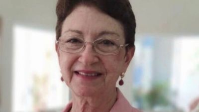 Projeto de Lei do vereador Edson Ferraz que homenageia a bibliotecária Mayra Ribeiro Porto Ferreira, e aprovado na câmara municipal de São Carlos.