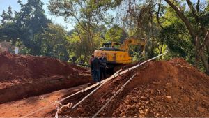 Presidente do Saae acompnahna obras de saneamento e drenagem em três regiões de São Carlos