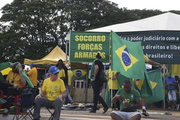 Moraes valida acordos e manda soltar 46 presos pelo atos golpistas