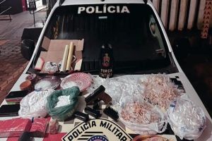 PM prende seis e apreende mais de 2,4 mil de drogas em Botucatu