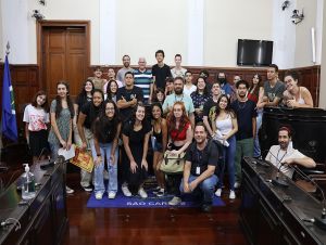 Projeto Visite a Câmara recebe estudantes do Senac São Carlos