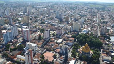 São Carlos inicia revisão do plano diretor com audiência pública sobre infraestrutura e mobilidade urbana