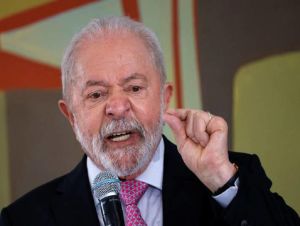 Lula chama presidente da Fiesp para reunião com comandantes das Forças Armadas