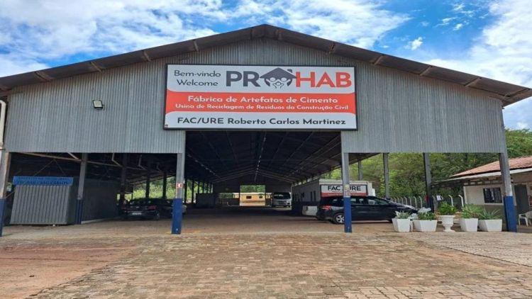 Pacote com droga é deixado junto a alambrado de unidade da Prohab em São Carlos