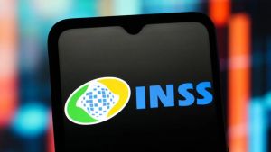 Governo quer adotar regra automática para mudar teto de juros do consignado do INSS