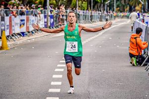 Atletismo: Lucas Ferraz, da ASA/ADN é top 10 na Maratona internacional de São Paulo