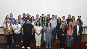 São Carlos empossa conselheiros e reforça debate sobre envelhecimento digno