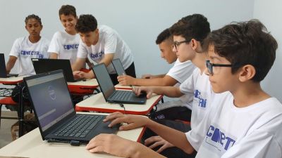 Descalvado/SP recebe oficina gratuita que ensina JOVENS a criarem JOGOS ELETRÔNICOS