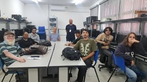 Fesc inicia curso gratuito de Manutenção de Micro em parceria com o Senac