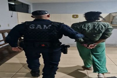 Mulher com quatro mandados de prisão é capturada em São Carlos