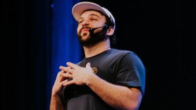 Raphael Ghanem faz show em Araraquara