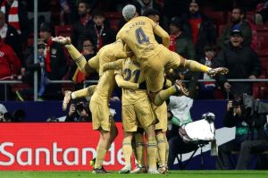 Barcelona derrota Atlético de Madrid e volta a ser líder isolado no Campeonato Espanhol