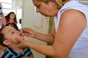 Dia D contra a poliomielite vai ter posto de vacinação no Shopping Iguatemi