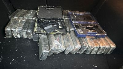 Polícia Militar apreende mais de 50 kg de cocaína