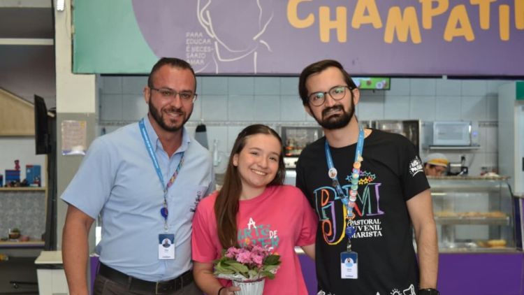 Adolescente de Presidente Prudente representa o Brasil no Jubileu do Mundo da Educação em Roma