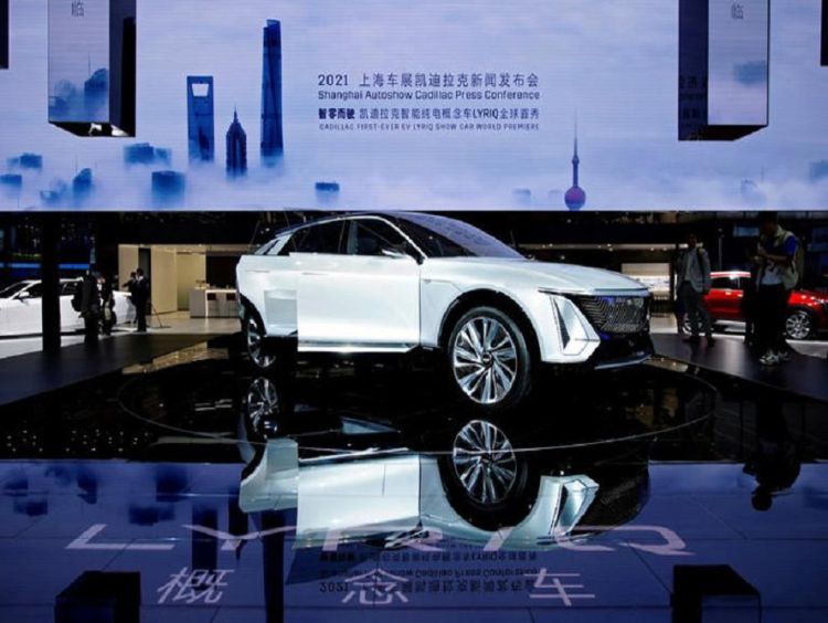 GM reduz preço do elétrico Lyriq na China em 14% após descontos da VW
