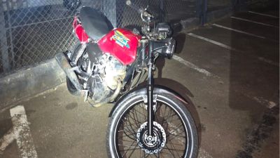 Polícia Militar recupera motocicleta furtada e apreende dois adolescentes em São Carlos