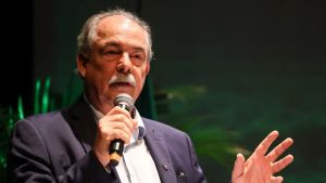 Presidente do BNDES propõe taxar bets para aumentar arrecadação