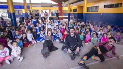 Projeto 'Caçadores de Mosquito' leva prevenção à dengue a 72 escolas municipais