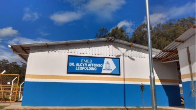 EMEB do jardim Araucária recebe sistema de climatização com recurso destinados por Elton Carvalho