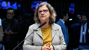 Teresa Leitão é a nova líder do governo no Senado