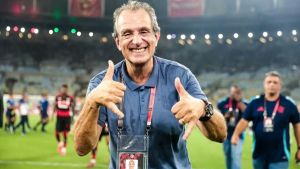 Balanço: Flamengo atinge receita recorde de R$ 2 bilhões e reduz dívida para R$ 174 milhões em 2025