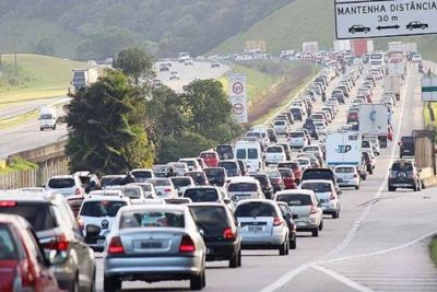 Rodovias da Eixo SP terão passagem de 1 milhão de veículos no feriadão de Natal