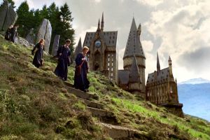 Exemplar raro de 'Harry Potter e a Pedra Filosofal' é leiloado por mais de R$ 270 mil na Inglaterra