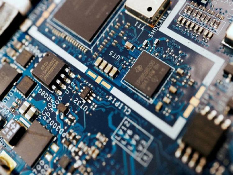 China prepara pacote de US$143 bi para empresas de chips, dizem fontes