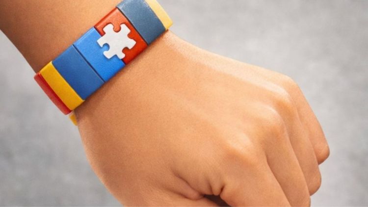 Pulseiras coloridas para pessoas com TEA nas UPAs: Lei do Vereador Bruno Zancheta entra em vigor