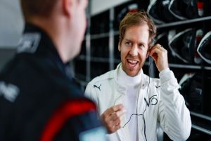 Fora da F1, Sebastian Vettel testa Porsche das 24h de Le Mans