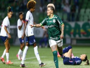 Palmeiras supera Bahia para assumir a liderança do Brasileiro Feminino