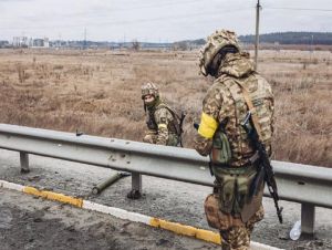 A Ucrânia afirma ter &quot;liquidado&quot; cerca de 800 militares russos em combates no último dia