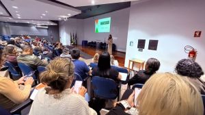 Secretaria de Educação promove formação sobre educação em tempo integral