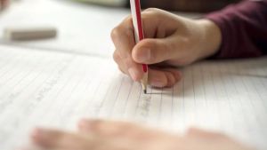 Governo de SP endurece regras para conter faltas injustificadas de professores