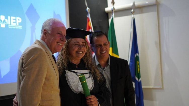 Santa Casa e IEP realizam colação de grau de 26 técnicos de enfermagem